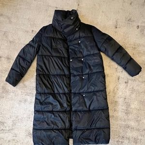 Banana Republic long puffer coat